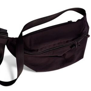 NWOT Uniqlo Pouch/Waist/Crossbody Bag